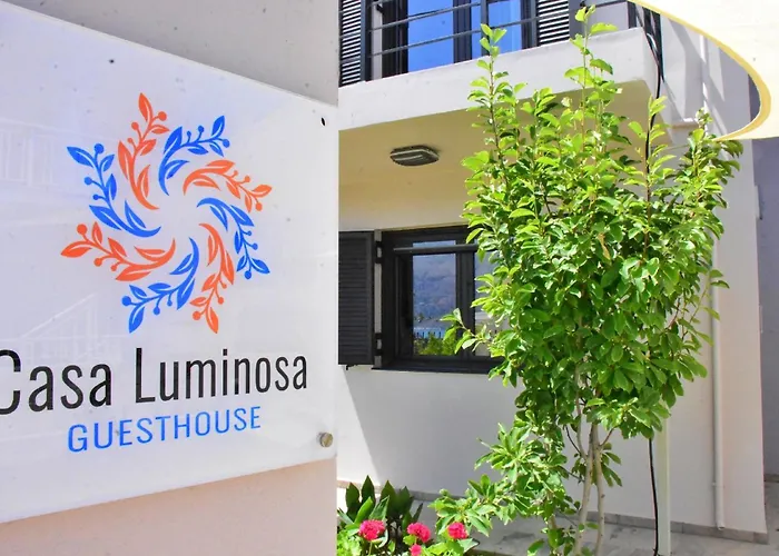 Casa Luminosa
